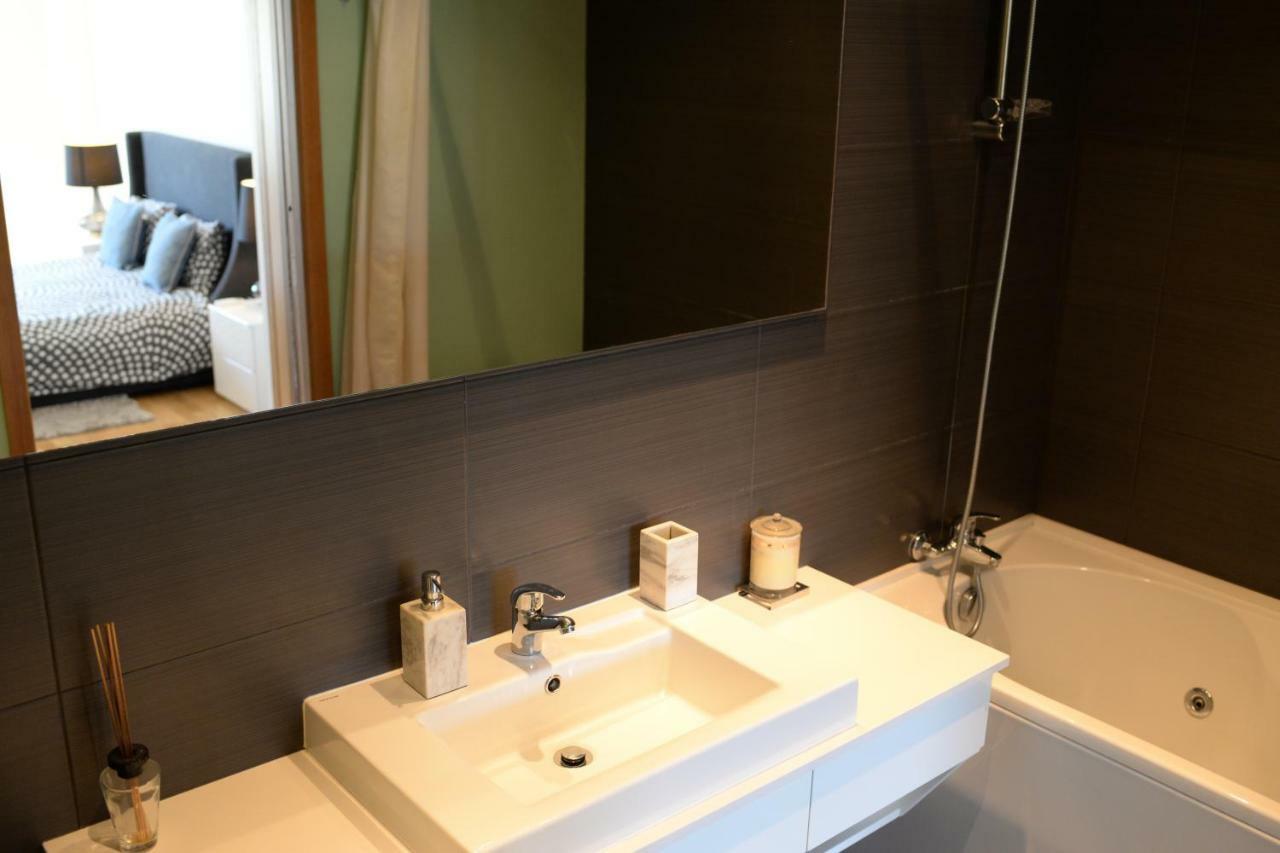 Lisbon White Cozy Apartment ภายนอก รูปภาพ