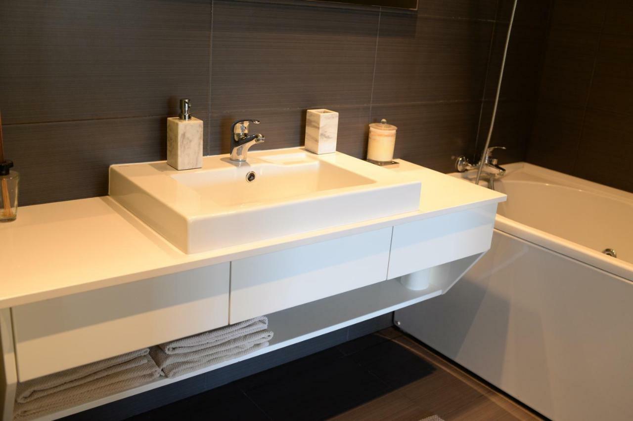 Lisbon White Cozy Apartment ภายนอก รูปภาพ